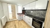 Pronájem bezbarierového bytu 2+1 Uherské Hradiště, cena 12000 CZK / objekt / měsíc, nabízí 