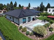 Prodej, rodinný dům, dispozice 4+kk/Garáž, terasa, bazén, pozemek 1690 m2, Na Lukách, Unhošť, cena 22990000 CZK / objekt, nabízí 