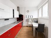 Pronájem bytu 3+kk s lodžií a sklepem, 80 m2, Hradební, Příbram, cena 17600 CZK / objekt / měsíc, nabízí LeoReal
