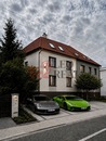 INVESTIČNÍ PŘÍLEŽITOST VE ZLÍNĚ - BYT 3+KK SE ZAHRADOU 459 m2, MOŽNOST PŮDNÍ VESTAVBY, DOPORUČUJI VIDĚT., cena 4990000 CZK / objekt, nabízí 