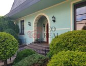 Prodej vily 350 m2, pozemek 918 m2, cena 39900000 CZK / objekt, nabízí 