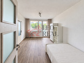 Pronájem slunného 1+1 s lodžií, Praha 4 Záběhlice, cena 18500 CZK / objekt / měsíc, nabízí LeoReal