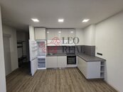Krásný 2+kk, šatna, komora a sklep, částečně zařízeno, nehradíte provizi RK!, cena 21500 CZK / objekt / měsíc, nabízí LeoReal