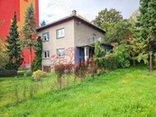 (N425) Prostorný rodinný dům s garáží a zahradou, cena 6500000 CZK / objekt, nabízí 