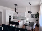 Pronájem, luxusní byt 2+kk, 80 m2, ul. Lupáčova, Praha 3 - Žižkov, cena 34990 CZK / objekt / měsíc, nabízí LeoReal