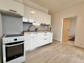 Prostorný a Světlý Byt 1+1 s Balkonem na Horáckém náměstí, Řečkovice, Brno, cena 6100000 CZK / objekt, nabízí CENTURY 21 Dream