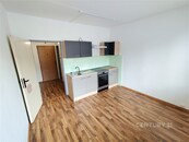 Pronájem byty 1+1, 41 m2 Jindřichův Hradec Otín, cena 6597 CZK / objekt / měsíc, nabízí 