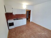 Pronájem byty 1+1, 41 m2 Jindřichův Hradec Otín, cena 6597 CZK / objekt / měsíc, nabízí 