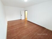 Pronájem byty 1+1, 41 m2 Jindřichův Hradec Otín, cena 5883 CZK / objekt / měsíc, nabízí 