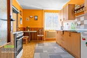 Prodej, rodinný dům 277m2, pozemek 796, Olešnice u Červeného Kostelce, cena 5590000 CZK / objekt, nabízí