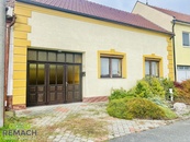 Prodej rodinného domu 205 m2, Ostrožská Lhota, cena cena v RK, nabízí Remach