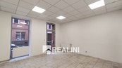 Pronájem prostor např. pro kancelář/prodejnu, 45 m2 - ul. Šalounova - Ostrava - Vítkovice, cena 5000 CZK / objekt / měsíc, nabízí REALini nemovitosti s.r.o.