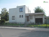 Prodej samostatně stojícího rodinného domu se zahradou, Jaroměřice nad Rokytnou, cena 4500000 CZK / objekt, nabízí RK ŠTĚSTÍ, s.r.o.