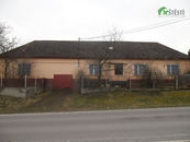 Prodej samostatně stojícího rodinného domu s velkou zahradou, Bačice Udeřice, cena 1800000 CZK / objekt, nabízí 