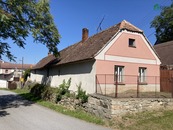 Prodej chalupy 2+1 se dvorkem, Horní Újezd okr. Třebíč, cena 1150000 CZK / objekt, nabízí RK ŠTĚSTÍ, s.r.o.