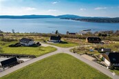 Zasíťovaný stavební pozemek s výhledem na Lipno 900m2 - Kovářov, cena 10900000 CZK / objekt, nabízí Lipno Real s.r.o.