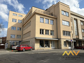 Pronájem kanceláří, 62 m2, Hradec Králové - ul. Škroupova. , cena 12382 CZK / objekt / měsíc, nabízí Miroslav Vodehnal, Realitní kancelář