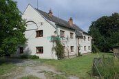 Prodej prostorného přízemního bytu 92 m2 (dispozice 2+1 a 1+kk) Postřelmov, ul. Komenského, cena 3990000 CZK / objekt, nabízí 