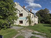 Prodej prostorného přízemního bytu 92 m2 (dispozice 2+1 a 1+kk) Postřelmov, ul. Komenského, cena 3800000 CZK / objekt, nabízí 
