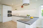 Prodej nízkoenergetické novostavby 4kk, 129 m2, ul. Vojtešská - Neratovice okres Mělník, cena 10499000 CZK / objekt, nabízí 