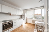 Pronájem bytu 4+1 88 m2, Praha - Modřany, cena 25000 CZK / objekt / měsíc, nabízí