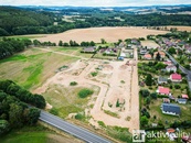 Prodej stavebního pozemku 1481 m2, Vojkov u Votic, kompletní sítě, nová komunikace - hypotéka možná, cena 3046000 CZK / objekt, nabízí 