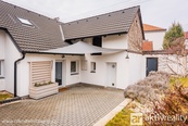 Prodej rodinného domu 3+kk; 2+kk se zahradou a parkovácím stáním, cena 8990000 CZK / objekt, nabízí Aktivreality