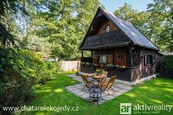 Prodej chaty 47m2, garáž, parkovací stání, cena 2500000 CZK / objekt, nabízí 