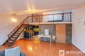 Prodej bytu 2+kk 63 m2, Šestajovice, cena 5990000 CZK / objekt, nabízí 