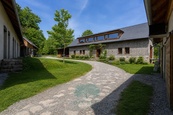 Prodej zemědělské usedlosti 952 m2, pozemky o výměře 29 554 m2, Vrchotovy Janovice, Rudoltice