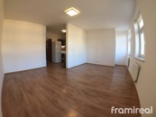 Pronájem bytu 1+kk, 38 m2 - Brno - Staré Brno, cena 14900 CZK / objekt / měsíc, nabízí