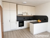 Pronájem bytu 2+kk 39 m2, Brno - Komárov, cena 21400 CZK / objekt / měsíc, nabízí 