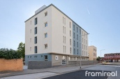 Pronájem bytu 1+kk, 26 m2 - Veselí nad Moravou, náměstí Míru, cena 9500 CZK / objekt / měsíc, nabízí 