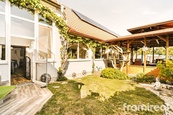 Prodej rodinného domu 250 m2, Strachotín, cena 10605000 CZK / objekt, nabízí 