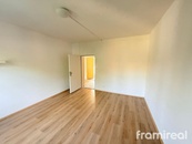 Pronájem bytu 4+1 124 m2, Šlapanice, cena 71500 CZK / objekt / měsíc, nabízí 