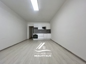 Pronájem bytu 1+kk 30 m2, Ostrava - Poruba, cena 12000 CZK / objekt / měsíc, nabízí Real Reality Klíč