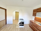 Pronájem bytu 1+1 28 m2, UL. Severní ,Hlučín, cena 5861 CZK / objekt / měsíc, nabízí 