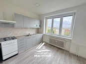 Pronájem bytu 2+1 67 m2, ul. Nálepkovo náměstí, Ostrava - Poruba, cena 14000 CZK / objekt / měsíc, nabízí Real Reality Klíč