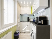 Pronájem bytu 1+kk 21 m2, Ostrava - Poruba, cena 8300 CZK / objekt / měsíc, nabízí 