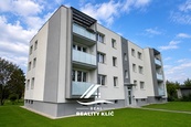 Prodej bytu 3+1 70 m2 s balkonem a garáží , Kozlovice, cena 4500000 CZK / objekt, nabízí 