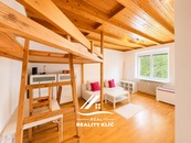 Pronájem bytu 1+1, 36 m2 — Ostrava, Moravská Ostrava (ul. Garážní), cena 8500 CZK / objekt / měsíc, nabízí 