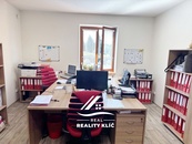 Komerční prostor k pronájmu -centrum Hlučína, ul. Hrnčířská, cena 4000 CZK / objekt / měsíc, nabízí Real Reality Klíč