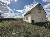 Prodej rodinného domu 4+1, na parcele 820 m2, Bernartice, okres Jeseník., cena 1900000 CZK / objekt, nabízí 