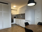 Pronájem bytu 2+kk, 48 m2, Praha - Žižkov., cena 24000 CZK / objekt / měsíc, nabízí COREACT reality s.r.o.