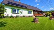 Prodej atypického rodinného domu s hospodářským zázemím v obci Javorník., cena 3990000 CZK / objekt, nabízí 
