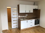 Střednědobý pronájem 1+kk, 20m2, Praha 4 - Krč, cena 12800 CZK / objekt / měsíc, nabízí Profit reality