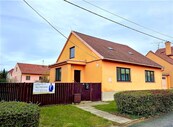 Prodej rodinného domu s garáží pro dvě auta a zahradou, Valtice, pozemek 716 m2, cena 6590000 CZK / objekt, nabízí CENTURY 21 All Inclusive Estates