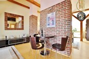 Nádherný, vybavený byt 3+kk na ul. Arné Nováka 8, 110 m2 s terasou, cena 27000 CZK / objekt / měsíc, nabízí 