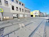 Pronájem pěkných kanceláří, 144 m2 - Brno - Husovice, ul. Dukelská Třída 69, cena 39000 CZK / objekt / měsíc, nabízí 