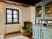 Krásné klasické stavení po rekonstrukci s velkou zahradou ve Štítarech, okr. Znojmo, cena 8500000 CZK / objekt, nabízí